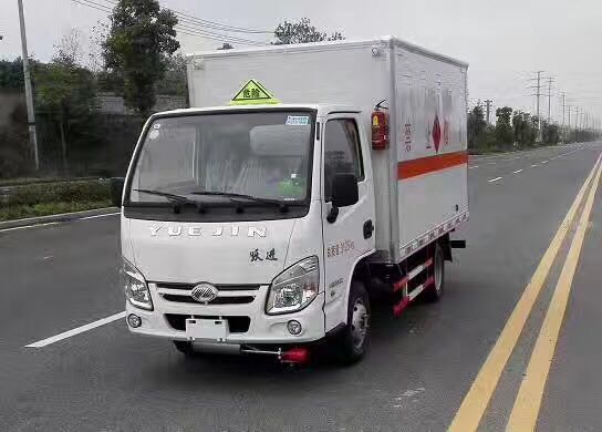 躍進(jìn)小型爆破器材運(yùn)輸車(chē)|貨廂3.4米